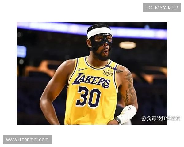 湖人三将补强厚度斯玛特末节制霸 湖人三将补强厚度斯玛特末节制霸